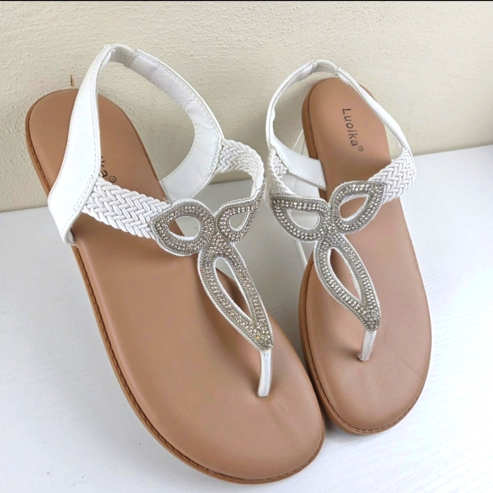 Luoika Women's Flat Sandals, Strappy Thong Sandals Size 10 XW, White Embellished